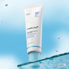 Medicube Zero Pore Hydrating Sun Serum 50ml thumbnail