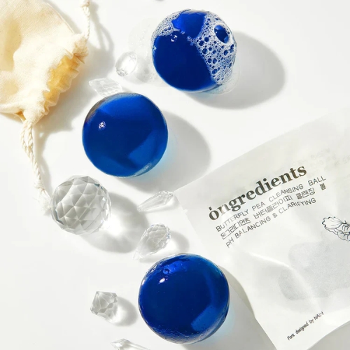 Ongredients Butterfly Pea Cleansing Ball 110g