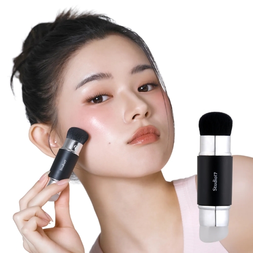 Studio17 Dual Silicon Blush Brush