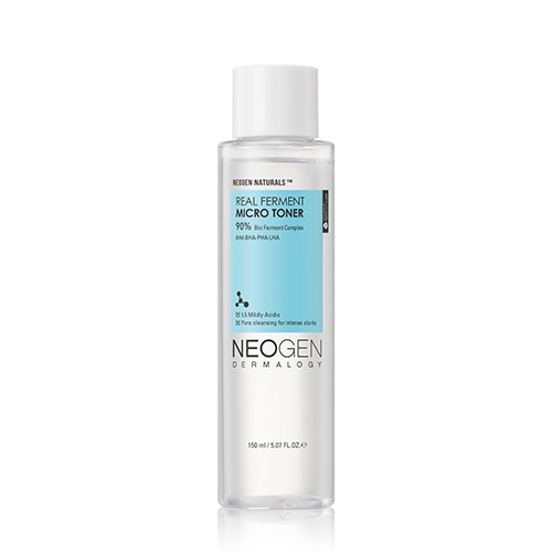 Neogen Dermalogy Real Ferment Micro Toner virker dypt rensende og poresammentrekkende samtidig som den tilfører intens fuktighet. Inneholder 90% Bio Ferment Complex, AHA, BHA, PHA og LHA. Har en optimal pH-verdi på 5,5. 